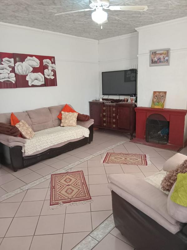 3 Bedroom Property for Sale in Kenwyn Western Cape